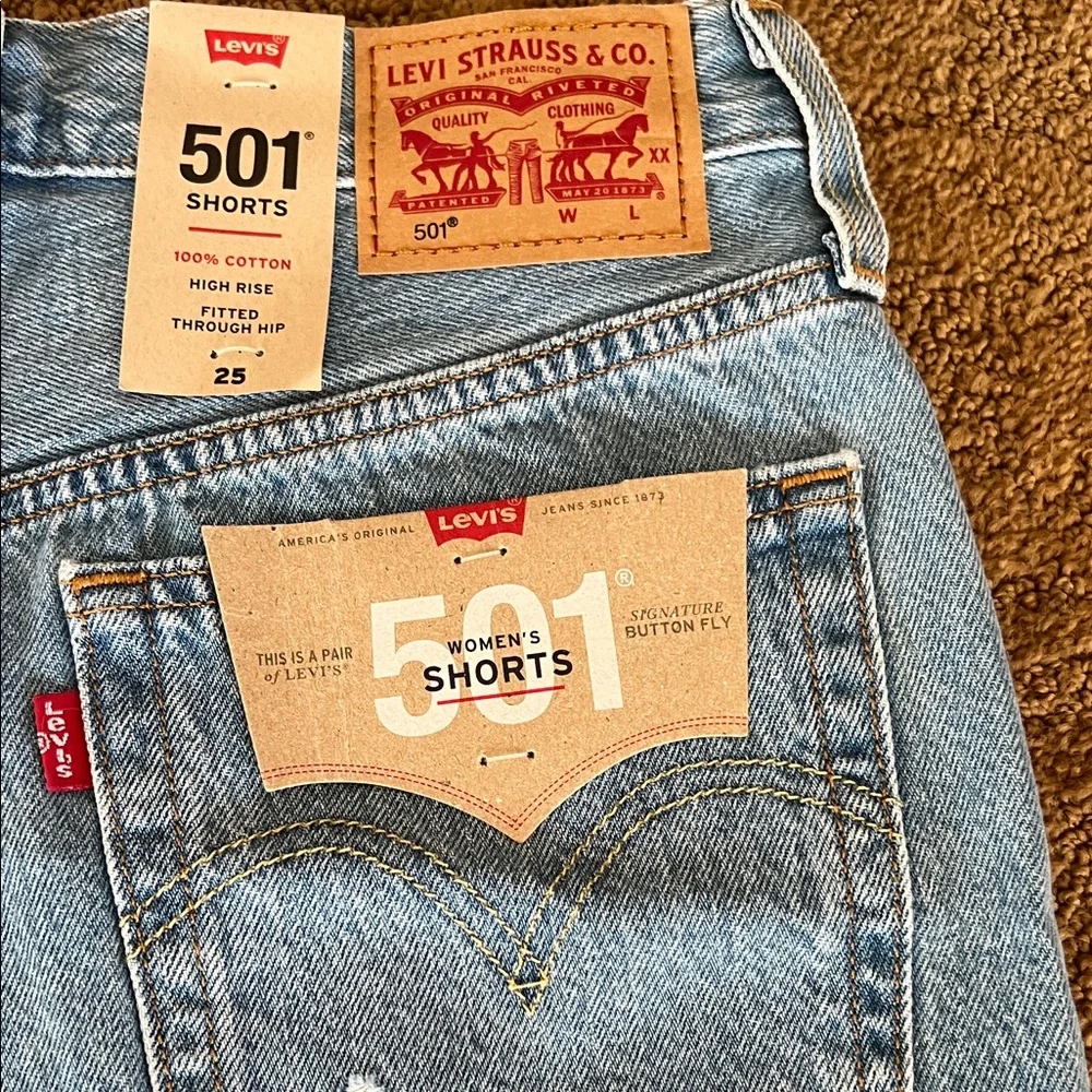 Levi's High Rise Blue Denim Shorts - Picture 5 of 5
